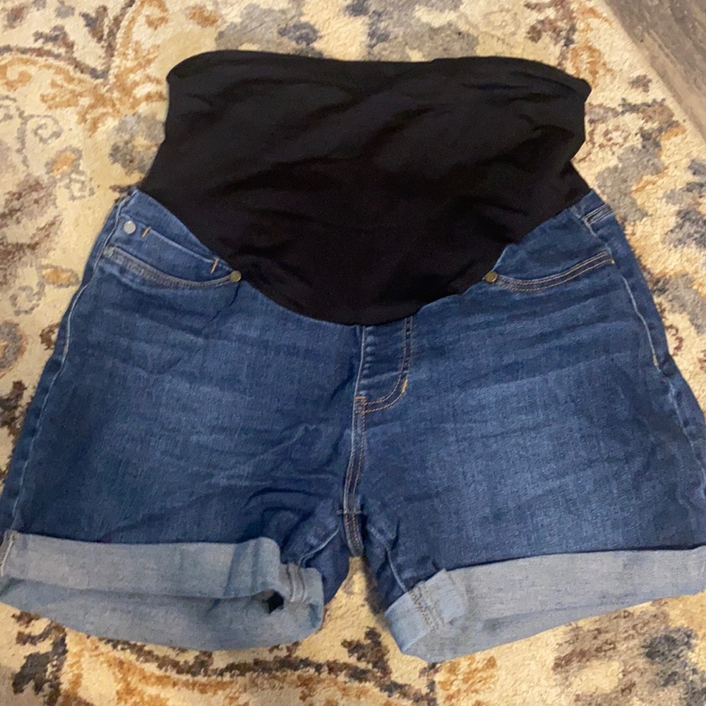 Liverpool stitch fix maternity shorts